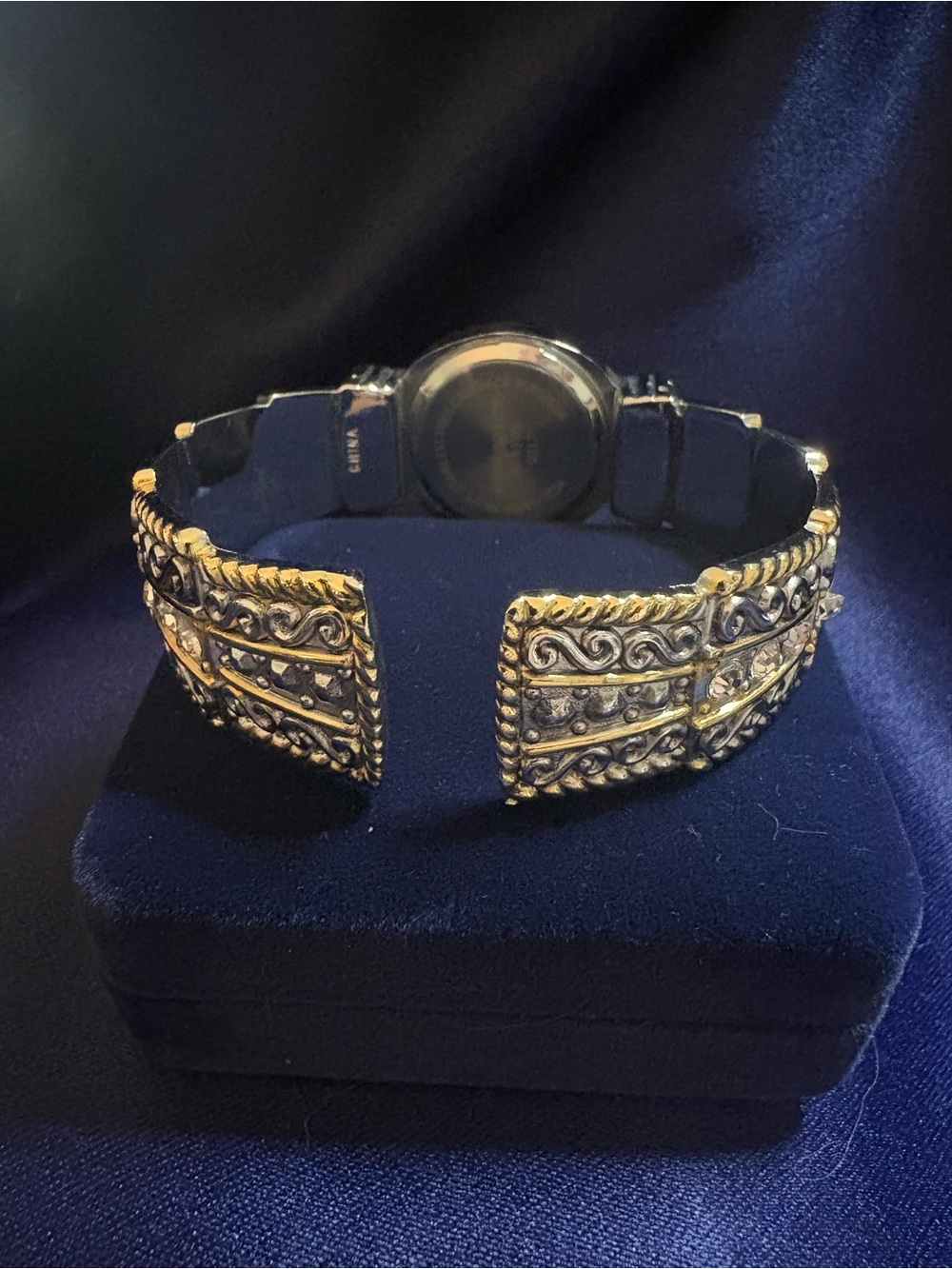 Watch Gold & Silver Tone Ornate Rhinestone Accent Quartz Link Bracelet - Picture 2 of 12